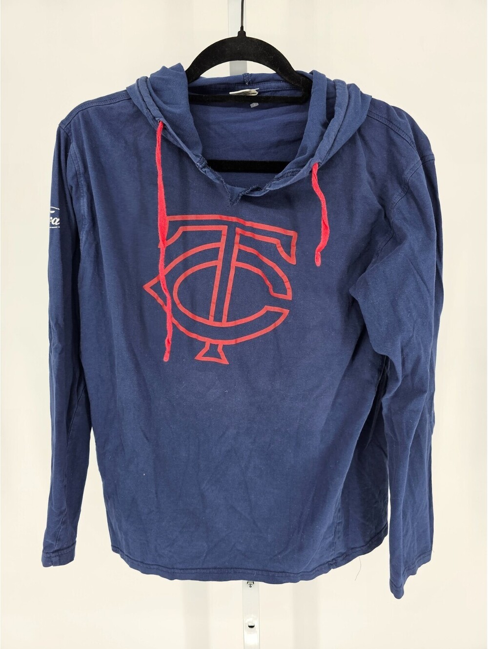 Minnesota Twins SGA Ford Hoodie, a collaborative promotional Hoodie Sz M